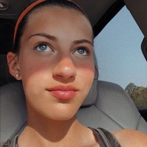 Meet your Posher, Payton